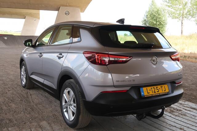 Opel Grandland X 1.2 Turbo Edition