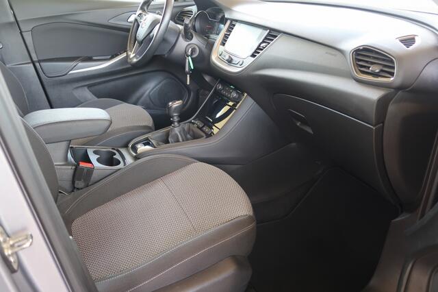 Opel Grandland X 1.2 Turbo Edition