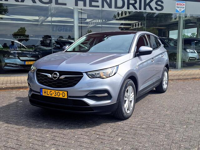 Opel Grandland X 1.2 Turbo Innovation | Lage kmstand! | Panodak | Apple Carplay Navi | Climate | (occasion)