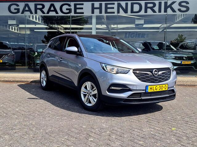 Opel Grandland X 1.2 Turbo Innovation | Lage kmstand! | Panodak | Apple Carplay Navi | Climate | (occasion)