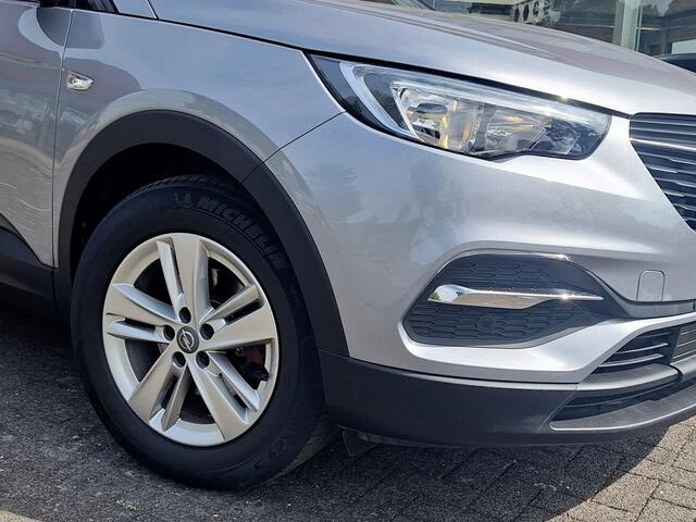 Opel Grandland X 1.2 Turbo Innovation | Lage kmstand! | Panodak | Apple Carplay Navi | Climate | (occasion)