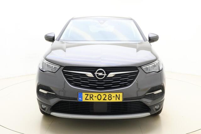 Opel Grandland X 1.2 Turbo Innovation 130 PK | Navigatie | Trekhaak | Comfort stoelen | Stoel & Stuurverwarming | Climate control | Camera | Lichtmetalen velgen | Extra getint glas