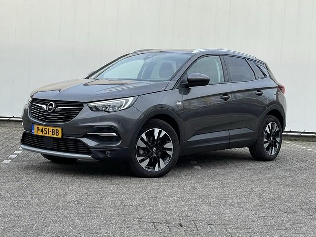 Opel Grandland X 1.2 Turbo Elegance Automaat met Navi/Camera, Winterpakket, 18inch, AGR
