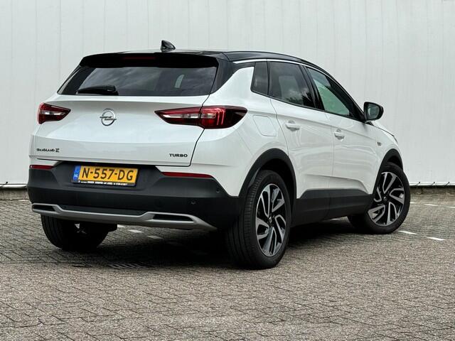 Opel Grandland X 1.2 Turbo Ultimate met Leer, Stoelkoeling, 19inch, Navi/360-Camera
