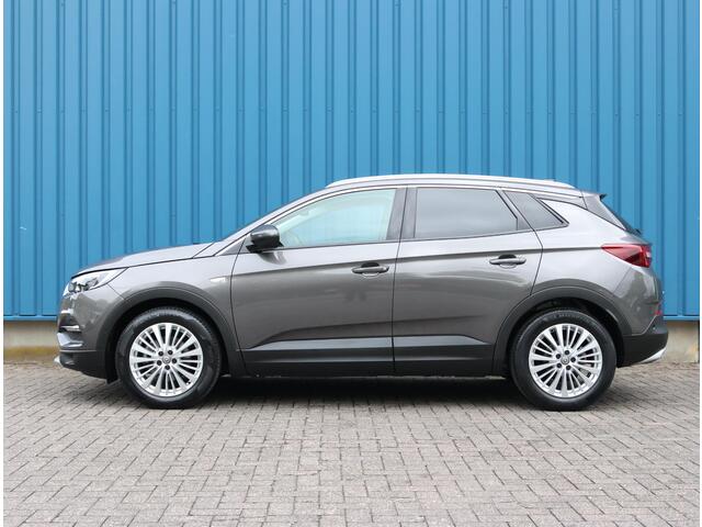 Opel Grandland X 1.2 130PK Turbo Innovation | AppleCarPlay/AndroidAuto | Navigatie | Camera | AGR-stoelen | Keyless Entry/Start | LED Koplampen | Elektrisch Achterklep met Sensor | Trekhaak | Privacy Glass | Isofix |