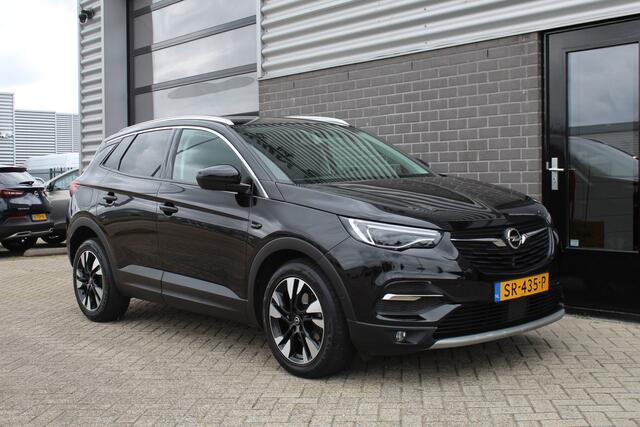 Opel Grandland X 1.2 Turbo Innovation / Carplay / Leer / Stoelverwaming/koeling
