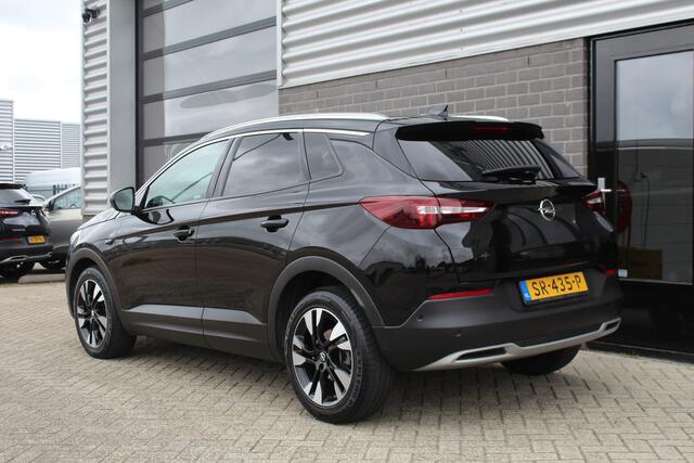 Opel Grandland X 1.2 Turbo Innovation / Carplay / Leer / Stoelverwaming/koeling