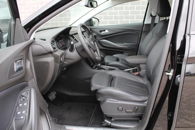 Opel Grandland X 1.2 Turbo Innovation / Carplay / Leer / Stoelverwaming/koeling