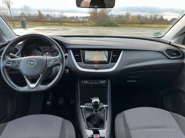 Opel Grandland X 1.2 Turbo Business Edition