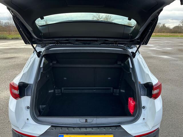 Opel Grandland X 1.2 Turbo Business Edition
