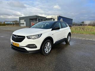 opel-grandland-x-1.2-turbo-business