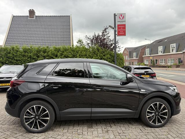 Opel Grandland X 1.6 Turbo Hybrid4 300pk Aut. Camera | Trekhaak | Navi & CarPlay