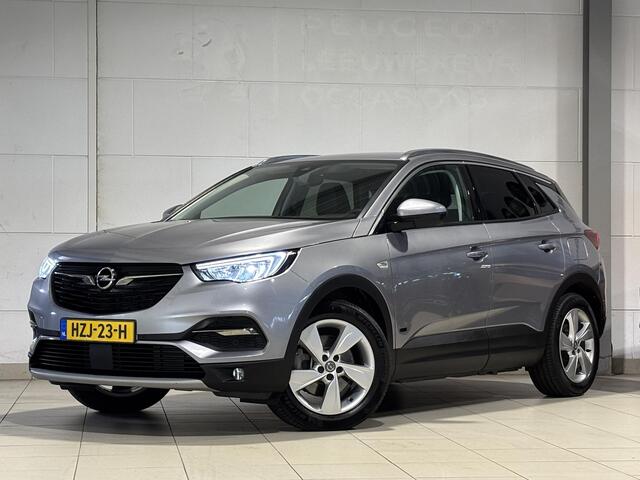 Opel Grandland X Innovation 1.6 HYbrid4 PHEV 300pk 4x4 | AGR-STOELEN | KEYLESS | ACHTERUITRIJCAMERA | STOELVERWARMING | ISOFIX | FULL LED | NAVI PRO |