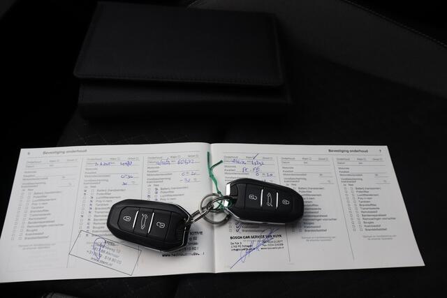 Opel Grandland X 1.2 Turbo Business Executive Climate control, Apple Carplay, Cruise control, Elektrische ramen, Trekhaak