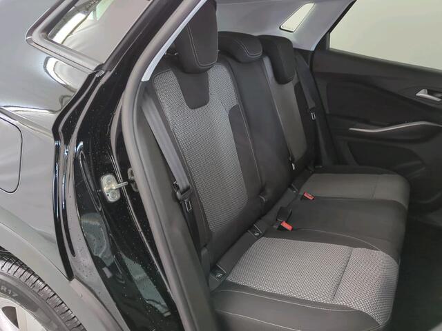 Opel Grandland X 1.2 Business Executive 2e Eigenaar | Dealer Onderh | NL-Auto | BTW | Winterpack | Elek Klep | Climate | Navi | Keyless | DAB | PDC | Start/Stop | Full Led