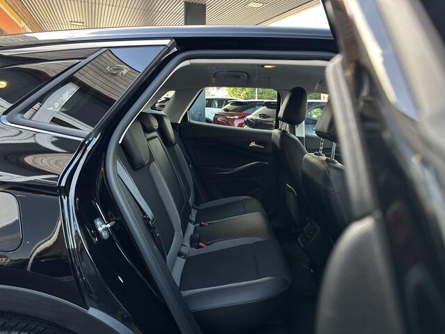 Opel Grandland X 1.2 Turbo Business Executive ECC/ CAMERA / Sensoren.