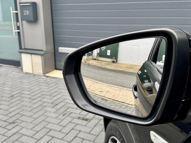 Opel Grandland X 1.2 Turbo Business Executive AUT/ LED/ NAV/ Keyless/ Camera/ Facelift/ NAP