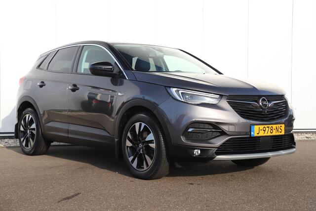 Opel Grandland X 1.2 Turbo Ultimate 131PK Trekhaak Navigatie Carplay Android 360 graden Achteruitrijcamera Stoelverwarming Climate Cruise Control