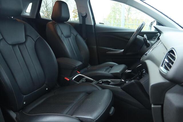 Opel Grandland X 1.6 CDTi BUSS. EXECUTIVE AUT. EURO6 | CARPLAY | LEDER | STUUR-/ STOELVERW. | NAVI | PDC | KEY-LESS