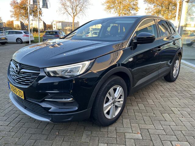 Opel Grandland X 1.2 Turbo Business Executive Carplay / Camera / Led / Automaat / Stoel-stuur verwarming