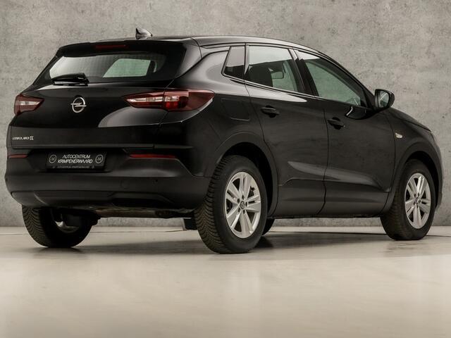 Opel Grandland X 1.2 Turbo Sport Automaat (APPLE CARPLAY, GROOT NAVI, LM VELGEN, SPORTSTOELEN, LED KOPLAMPEN, PARKEERSENSOREN, CRUISE, ELEK PAKKET, NIEUWSTAAT)