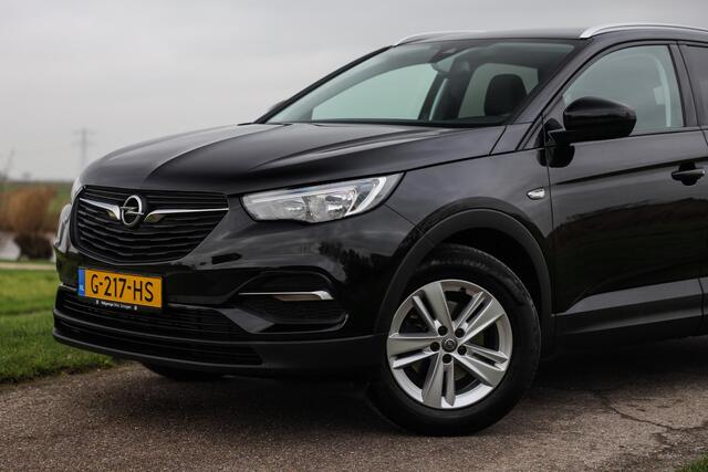 Opel Grandland X 1.2 Turbo 130 PK Business + ? Camera ? CarPlay ? Comf-Stoelen