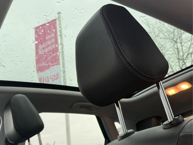 Opel Grandland X BWJ 2019 | 1.2T 131PK Bus. Executive | TREKHAAK | PANO DAK | CLIMA | NAVI | 18'' LMV | CARPLAY | SPORTSTOELEN | PDC 2X