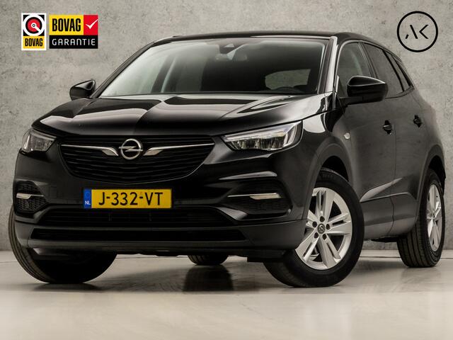 Opel Grandland X 1.2 Turbo Sport Automaat (APPLE CARPLAY, GROOT NAVI, GETINT GLAS, CRUISE, SPORTSTOELEN, PARKEERSENSOREN, LED KOPLAMPEN, NIEUWSTAAT)