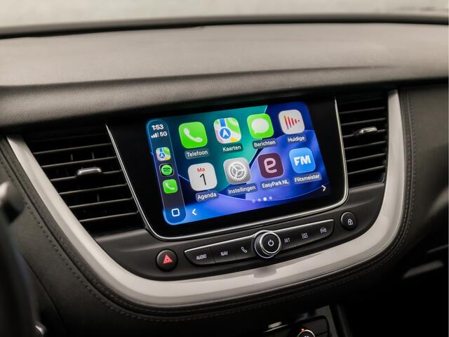 Opel Grandland X 1.2 Turbo Sport Automaat (APPLE CARPLAY, GROOT NAVI, GETINT GLAS, CRUISE, SPORTSTOELEN, PARKEERSENSOREN, LED KOPLAMPEN, NIEUWSTAAT)