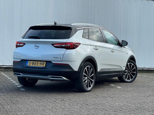 Opel Grandland X 1.6 Turbo 300PK Hybrid4 Ultimate met Navi/Camera, Winterpakket, 19inch, AGR