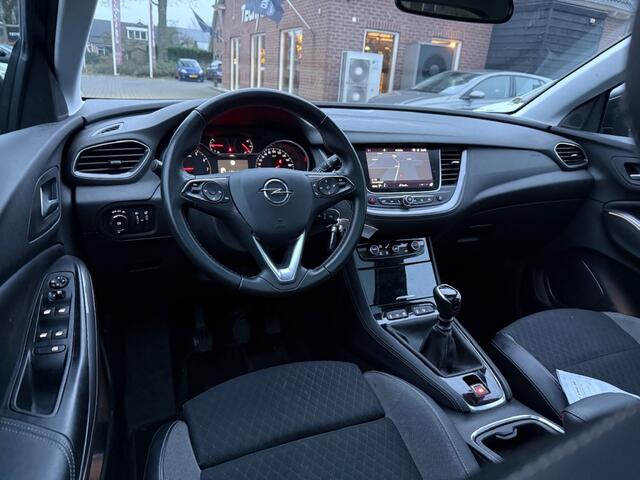 Opel Grandland X 1.2 Turbo Bus. Ex. 131PK CAMERA / SPORTSTOELEN / 18 INCH LMV / C