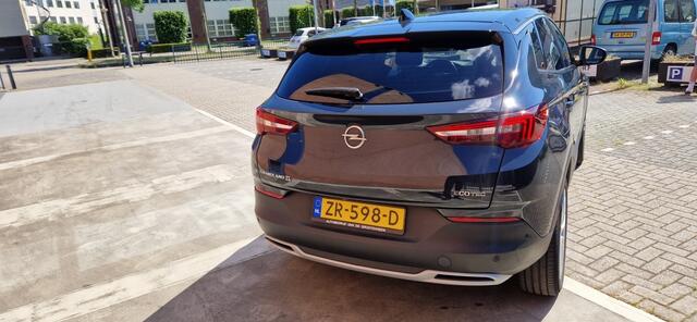 Opel Grandland X 1.2 Turbo Bus. Ex.