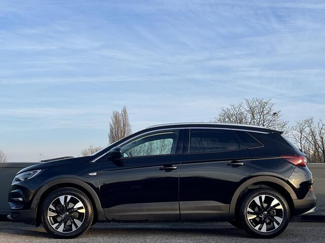 Opel Grandland X Innovation 1.2 Turbo 130pk | AGR-STOELEN | KEYLESS | FULL LED | STOELVERWARMING | ELEK. A. KLEP | ISOFIX | NAVI PRO | APPLE CARPLAY / ANDROID AUTO |
