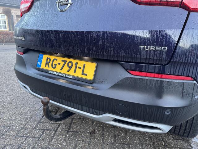 Opel Grandland X 1.2 Turbo Business Executive | Pano | Clima | Half Leder | PDC | Navi | Camera | Stoelverwarming | Led | Trekhaak |