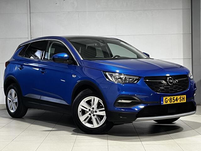 Opel Grandland X Business Executive 1.2 Turbo 130pk | NAPPA LEDER | PANODAK | KEYLESS | CAMERA | WINTERPACK | NAVI | APPLE CARPLAY / ANDROID AUTO | ISOFIX |