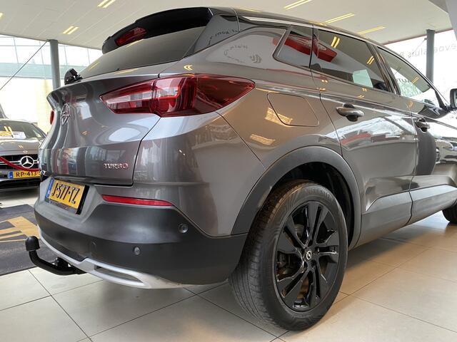Opel Grandland X 1.2 Turbo Innovation,100% Onderhouden,Automaat,Navigatie,Achteruitrijcamera,Climate&Cruisecontrol,Spraakbediening,Trekhaak,Comfortstoelen,V&A Sensoren,18 Inch Lmv