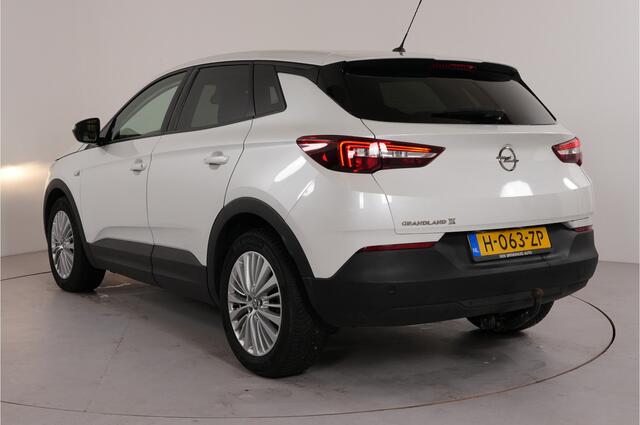 Opel Grandland X 1.2 Turbo Edition | Trekhaak | Stl. verw. | Camera |