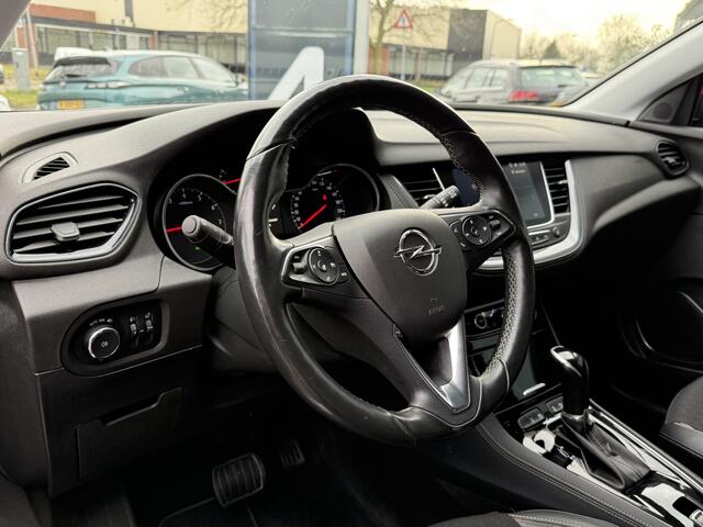 Opel Grandland X BWJ 2019 | 1.2T 131PK Bus Executive AUTOMAAT | TREKHAAK | CAMERA A | LEDER/STOF | NAVI | CLIMA | STOELVERW | CARPLAY | PRIVACY GLASS |