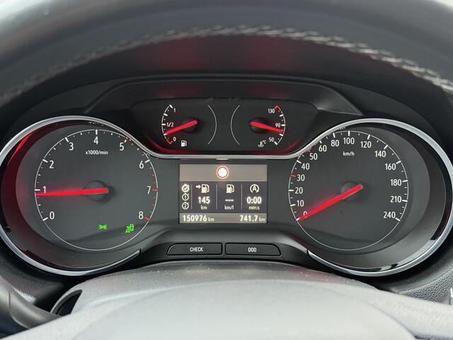 Opel Grandland X BWJ 2019 | 1.2T 131PK Bus. Executive | TREKHAAK | PANO DAK | CLIMA | NAVI | 18'' LMV | CARPLAY | SPORTSTOELEN | PDC 2X