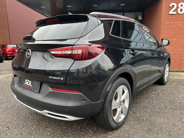 Opel Grandland X 1.6 Turbo Hybrid4 300PK!! Business Elegance // FULL LED // NAVI + CARPLAY // PDC V+A // STOELVERWARMING // CAMERA