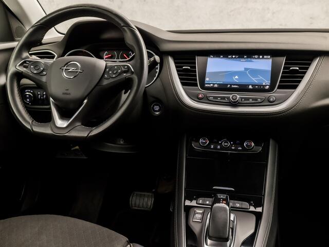 Opel Grandland X 1.6 Turbo Hybrid Innovation 229Pk Automaat (APPLE CARPLAY, ZWART DAK, GROOT NAVI, 360 CAMERA, LEDER, SPORTSTOELEN, GETINT GLAS, KEYLESS, ELEK ACHTERKLEP, NIEUWSTAAT)