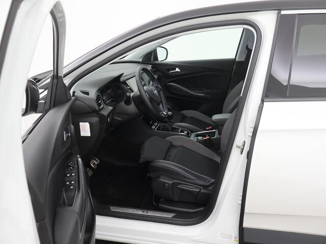 Opel Grandland X 1.2 Turbo 130pk Innovation TREKH|AGR-STOEL|STOEL+STUURVERW|LED|ELEK.ACHTERKLEP|CAMERA|NAVI