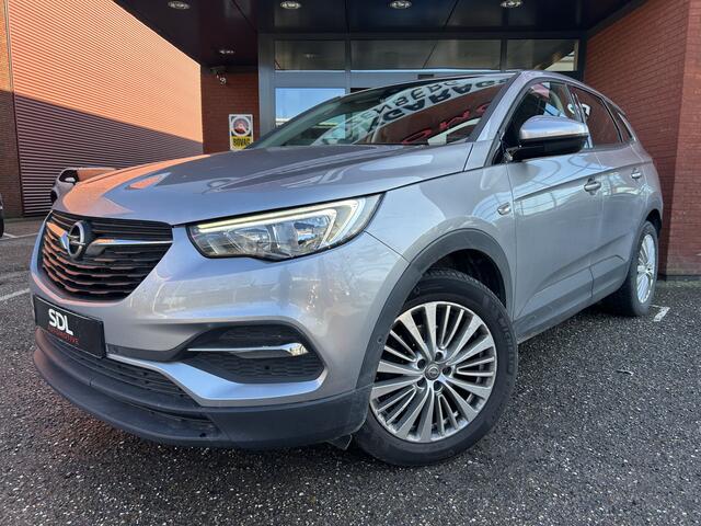 Opel Grandland X 1.2 Turbo Innovation 130PK // LED // CAMERA // PDC V+A // CLIMA // NAVI + CARPLAY