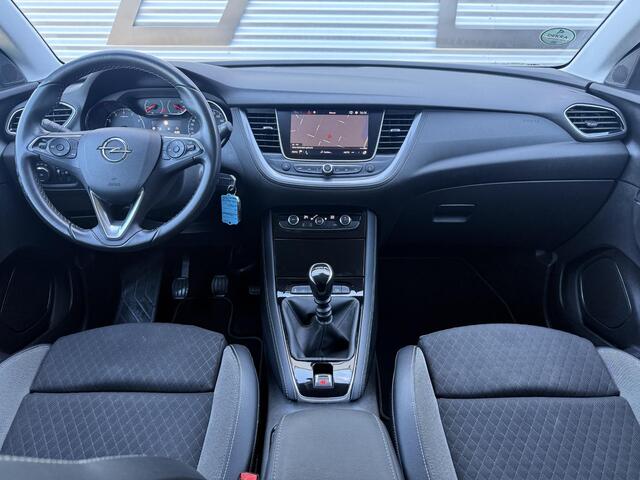 Opel Grandland X 1.2 Turbo Business + 2e Eigenaar|Navi|Camera|Trekhaak|D-riem v.v. in 2025|Clima|Cruise|Carplay|N.A.P|APK tot 02-2027