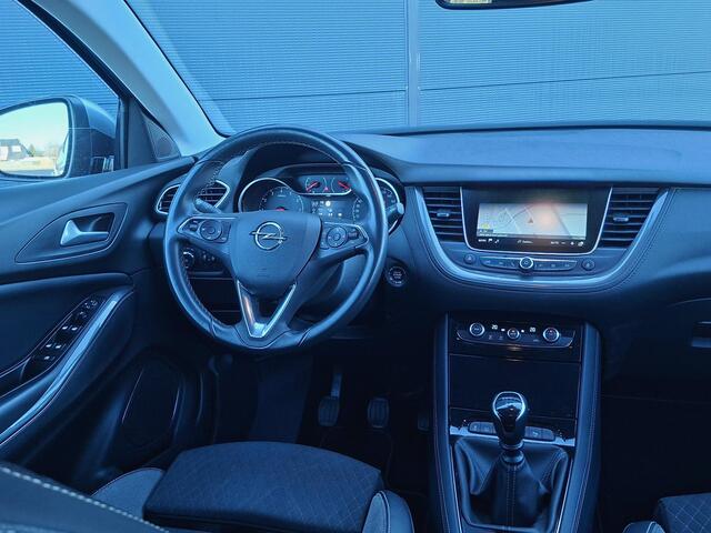Opel Grandland X 1.2 Turbo Business Executive | Trekhaak | Carplay | Clima | Cruise