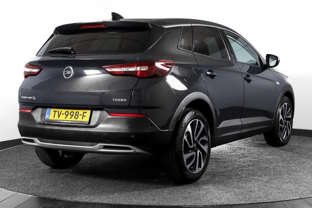 Opel Grandland X 1.2 Turbo 130 PK Business Executive Orig. NL | Cruise | Winterpakket | PDC | NAV + App. Connect | ECC | DAB | Elek, Klep | LM 19" |
