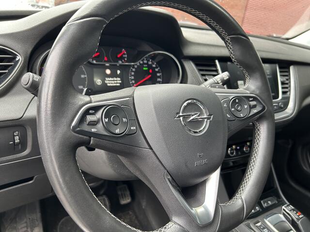 Opel Grandland X 1.6 Turbo 300PK!! Hybrid4 Innovation // FULL LED // APPLE CARPLAY / ANDROID AUTO // CAMERA // PDC V+A // DAB