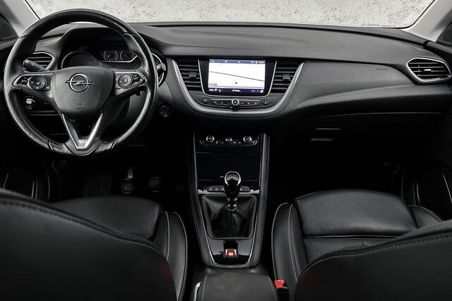 Opel Grandland X 1.2 Turbo Innovation | Trekhaak | Lederen bekleding | Camera | LED koplampen