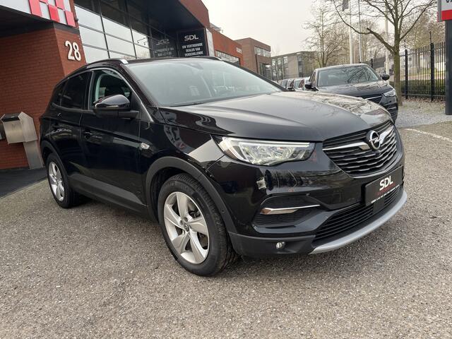 Opel Grandland X 1.6 Turbo Hybrid Elegance // FULL LED // KEYLESS // 360 CAMERA // NAVI+CARPLAY // STOELVERWARMING // ELEK. ACHTERKLEP //