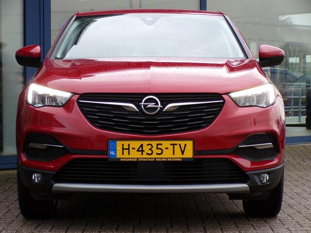 Opel Grandland X 1.2 Turbo Innovation, Trekhaak / Full LED / Carplay + Android Auto / Camera / Stoel + stuurverwarming / 18' LMV